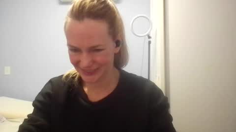 Anny online show from 07/13/26, 12:24