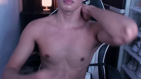 Snapshot of crazyasiancum chatting on 01/26/25, 12:01 Zion online show from 01/26/25, 12:01