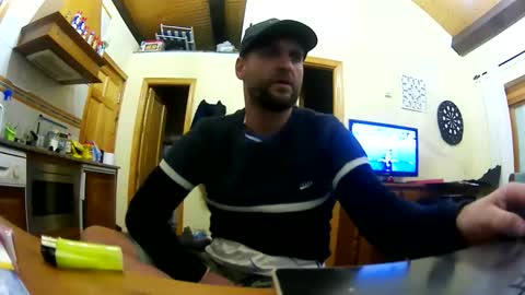 crazyboy44412345 online show from 11/09/25, 08:12