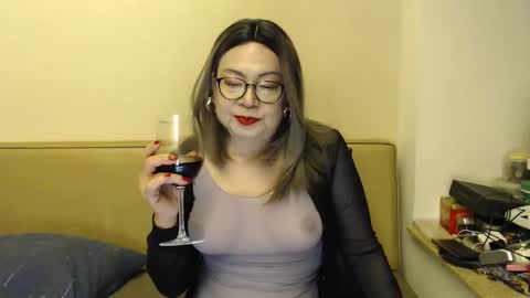 Snapshot of crazychika chatting on 02/25/25, 05:25 Kelly   online show from 02/25/25, 05:25