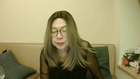 Snapshot of crazychika chatting on 10/07/25, 05:21 Kelly   online show from 10/07/25, 05:21