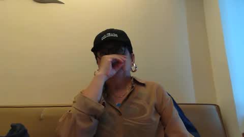 Snapshot of crazychika chatting on 04/28/26, 09:03 Kelly online show from 04/28/26, 09:03