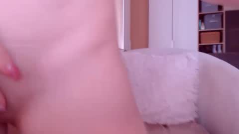 Snapshot of crazydollelf chatting on 01/31/25, 01:23 Camille online show from 01/31/25, 01:23