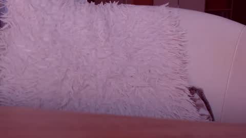 Snapshot of crazydollelf chatting on 02/07/25, 03:41 Camille online show from 02/07/25, 03:41