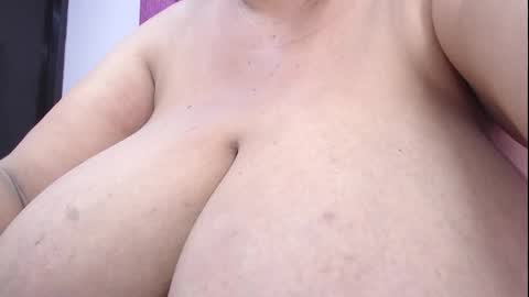 diosalinda online show from 02/12/26, 08:15