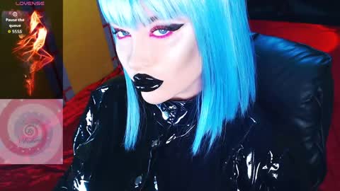 Roxy online show from 03/29/26, 02:17