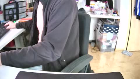 Snapshot of crazystef42 chatting on 01/13/26, 08:19 crazystef42 online show from 01/13/26, 08:19