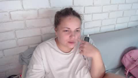 Crazyy Girl  online show from 10/09/25, 05:44