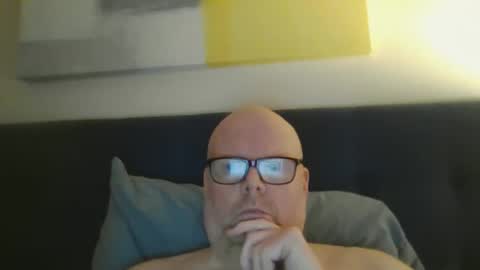 Snapshot of cre73 chatting on 04/09/26, 02:22 Cameron73 online show from 04/09/26, 02:22