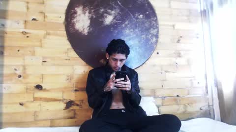  CAMILA Y SEBASTIAN online show from 01/12/25, 04:08