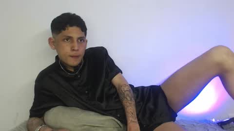  CAMILA Y SEBASTIAN online show from 01/17/26, 11:26