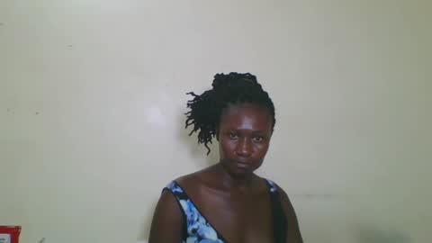 Snapshot of creampygal chatting on 01/20/25, 05:59 SUSAN online show from 01/20/25, 05:59