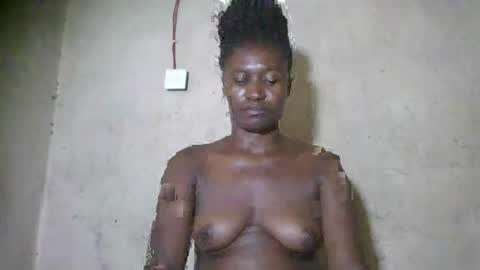 Snapshot of creampygal chatting on 03/04/25, 05:45 SUSAN online show from 03/04/25, 05:45