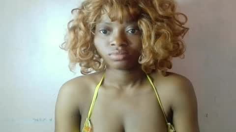 Snapshot of creamy_babyx chatting on 06/20/26, 08:28 Creamy babyx online show from 06/20/26, 08:28