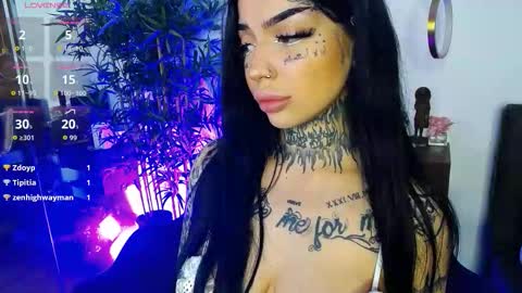 Sophie online show from 03/21/26, 08:19