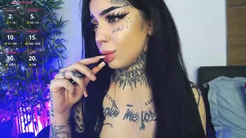 Sophie online show from 04/15/26, 05:47