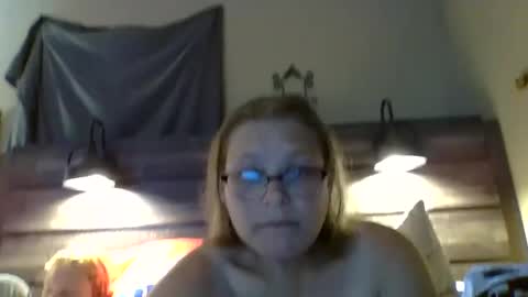 Heather online show from 09/19/25, 02:57
