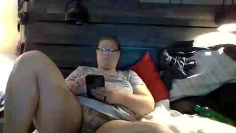 Heather online show from 11/05/25, 01:11