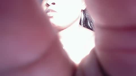 creamyposh1 online show from 10/19/25, 07:58