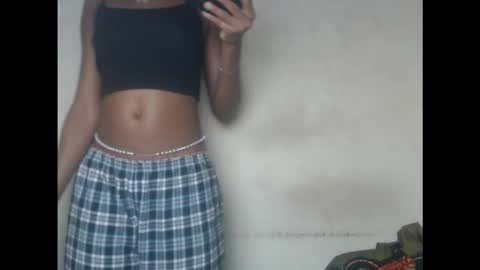 creamyxmuffin online show from 09/12/25, 10:43