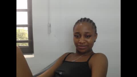 creamyxmuffin online show from 10/12/25, 01:54
