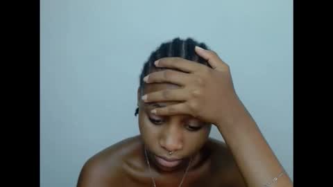 creamyxmuffin online show from 10/19/25, 09:32