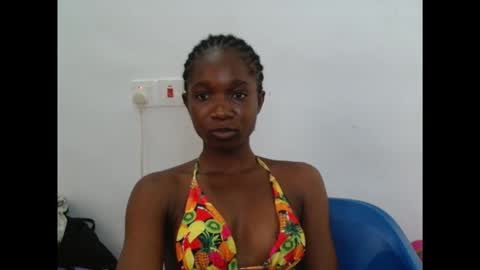 creamyxsugar online show from 10/11/25, 09:41