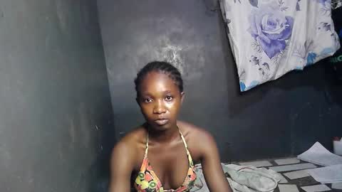 Snapshot of creamyxsugar chatting on 03/24/26, 04:50 creamyxsugar online show from 03/24/26, 04:50