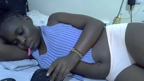 creamyypussyy online show from 02/12/26, 11:33