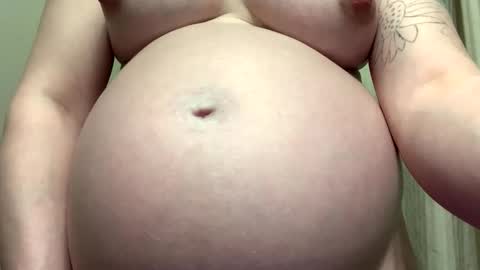 Breed me daddy  online show from 02/09/26, 05:00