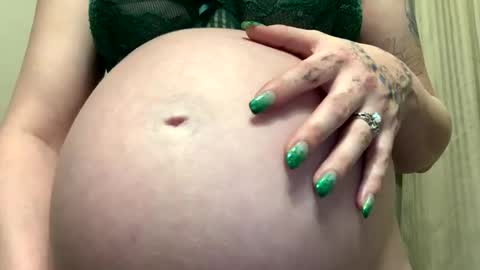 Breed me daddy  online show from 02/18/26, 06:26