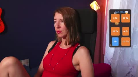 Snapshot of creme_dela_creme chatting on 07/21/26, 02:58 Quinn de la Creme online show from 07/21/26, 02:58