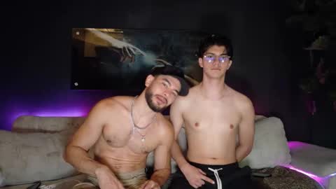 CRHISTIAN online show from 04/16/26, 05:03