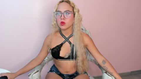 CristyBloom  online show from 06/11/26, 06:06