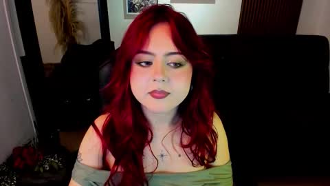 Snapshot of crimson_tati chatting on 02/20/26, 06:19 Tatiana online show from 02/20/26, 06:19