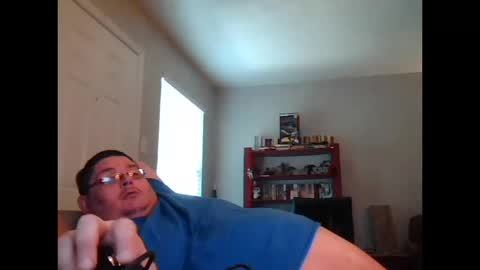 Snapshot of crimsonducki chatting on 10/11/25, 05:44 Duckie online show from 10/11/25, 05:44