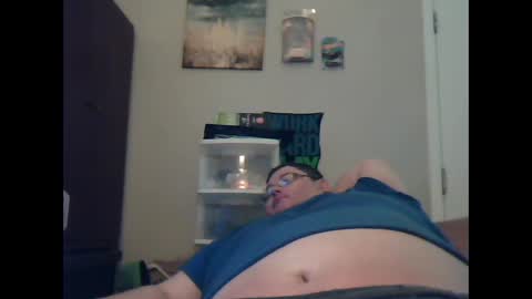 Snapshot of crimsonducki chatting on 10/13/25, 03:56 Duckie online show from 10/13/25, 03:56