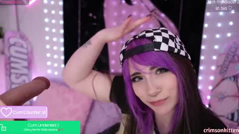Crimson Kitten online show from 10/04/25, 04:10
