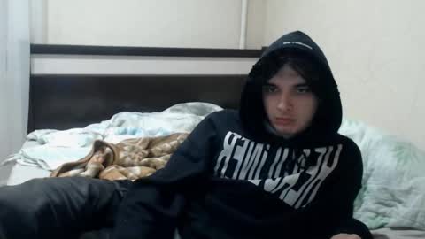 Snapshot of cris_peace chatting on 11/27/25, 11:18 JOIN IN A FAN CLUB AND YOU WILL HAVE 90 OF MY PHOTOVIDEO FREE FANSLY - online show from 11/27/25, 11:18