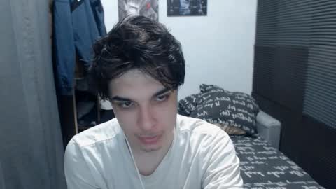 Snapshot of cris_peace chatting on 03/23/26, 11:53 JOIN IN A FAN CLUB AND YOU WILL HAVE 90 OF MY PHOTOVIDEO FREE FANSLY - online show from 03/23/26, 11:53