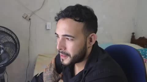 Snapshot of cris_simons chatting on 12/07/24, 01:14 cris_simons online show from 12/07/24, 01:14