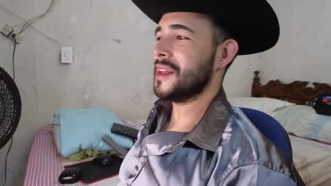 Snapshot of cris_simons chatting on 12/15/24, 08:36 cris_simons online show from 12/15/24, 08:36