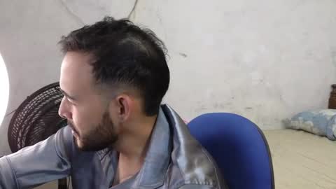 Snapshot of cris_simons chatting on 01/10/25, 03:18 cris_simons online show from 01/10/25, 03:18