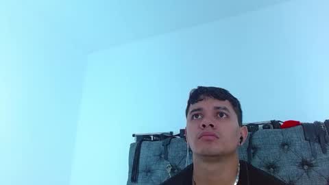 CRISANDMERY online show from 03/04/25, 03:37