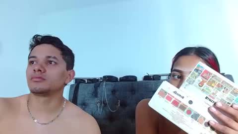 Snapshot of crisandmery chatting on 03/12/25, 03:07 CRISANDMERY online show from 03/12/25, 03:07