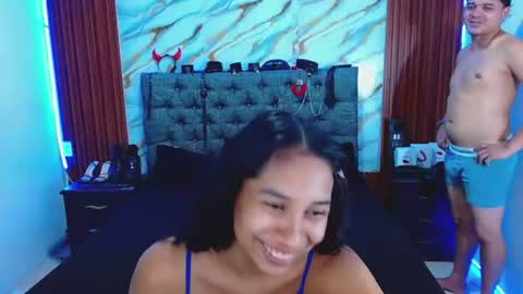 CRISANDMERY online show from 06/17/26, 03:09