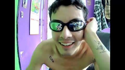 Snapshot of crisanto669 chatting on 05/27/26, 08:06 Crisanto online show from 05/27/26, 08:06