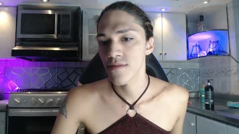 Cristina Onazis online show from 04/11/26, 06:45