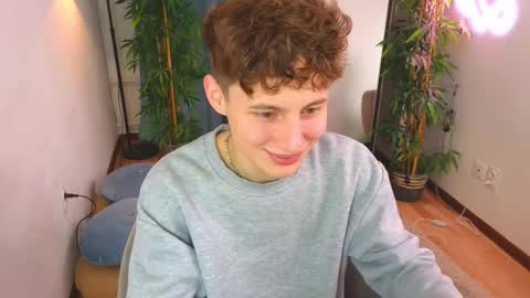 Chris online show from 03/12/26, 04:24