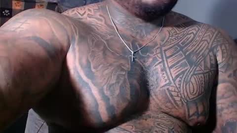 criss_zanders007 online show from 06/11/26, 06:50
